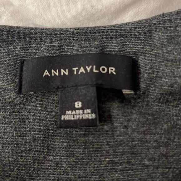 Ann Taylor Gray Knit Pencil Skirt - Picture 7 of 8